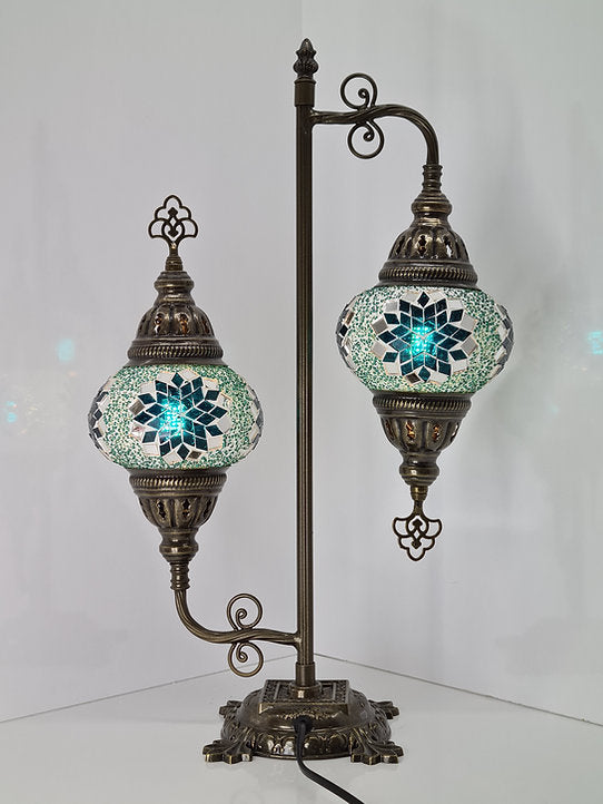 Street Lamp Double Globes. Table Lamp With Mediums Size Globes