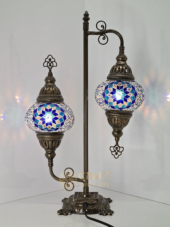 Street Lamp Double Globes. Table Lamp With Mediums Size Globes