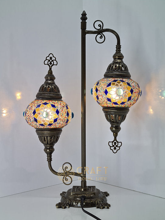 Street Lamp Double Globes. Table Lamp With Mediums Size Globes