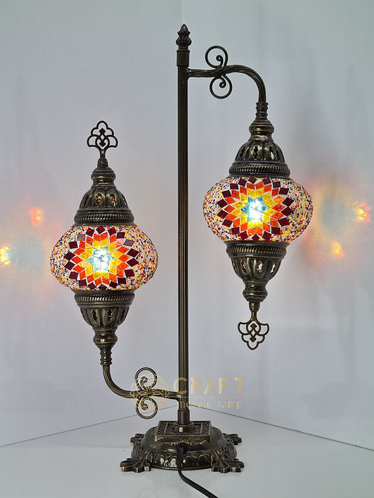 Street Lamp Double Globes. Table Lamp With Mediums Size Globes